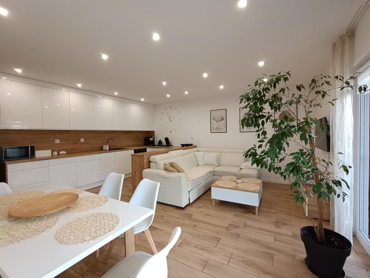 Apartament Przy Kopalni Srebra Тарновске Гори Екстериор снимка